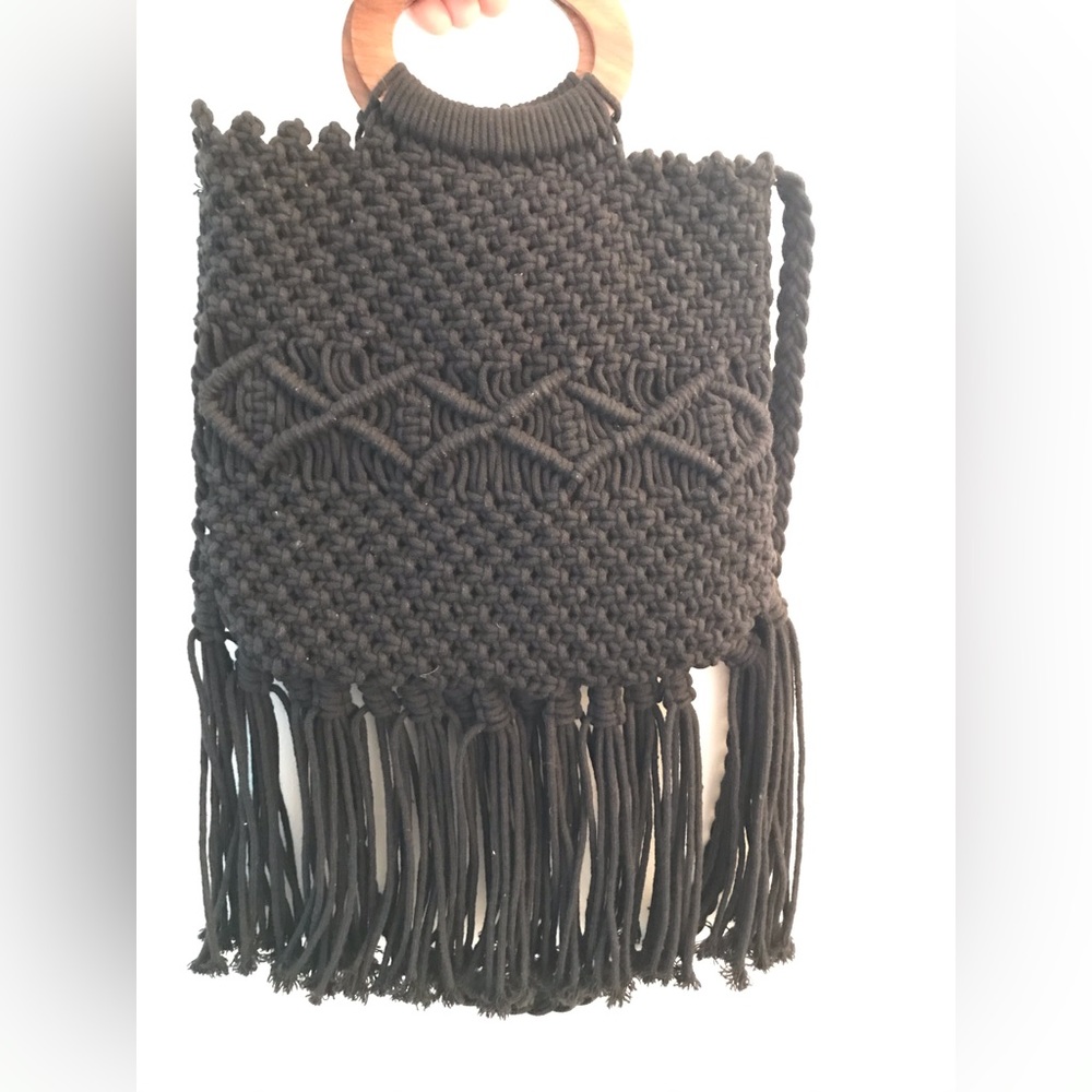 Danielle Nicole Black Macrame Crossbody Bag Fully Lined Wood Handles GUC